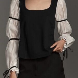 MAEVE-Balloon-Sleeve Top: black and ivory